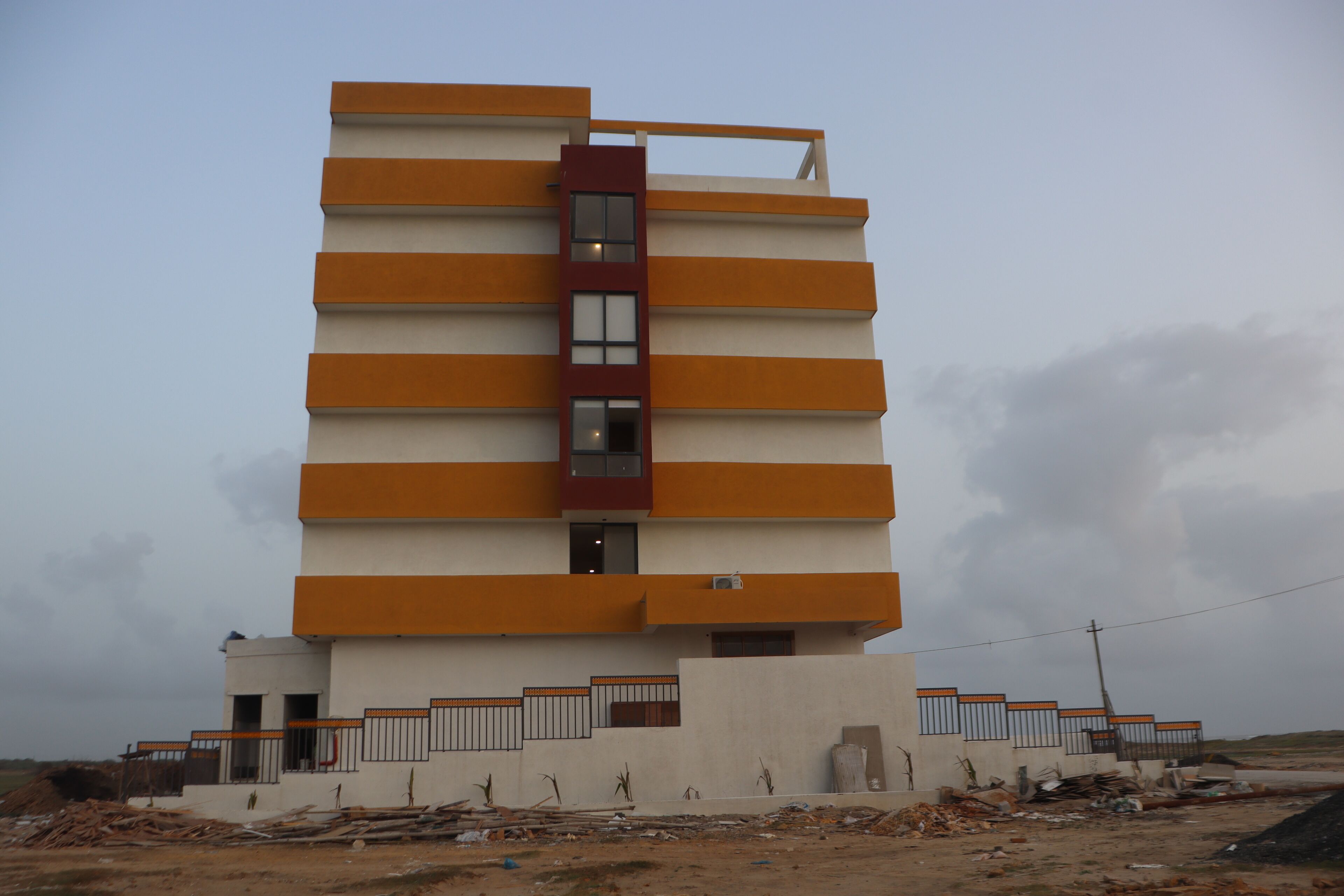 The Sky Comfort Beach Hotel