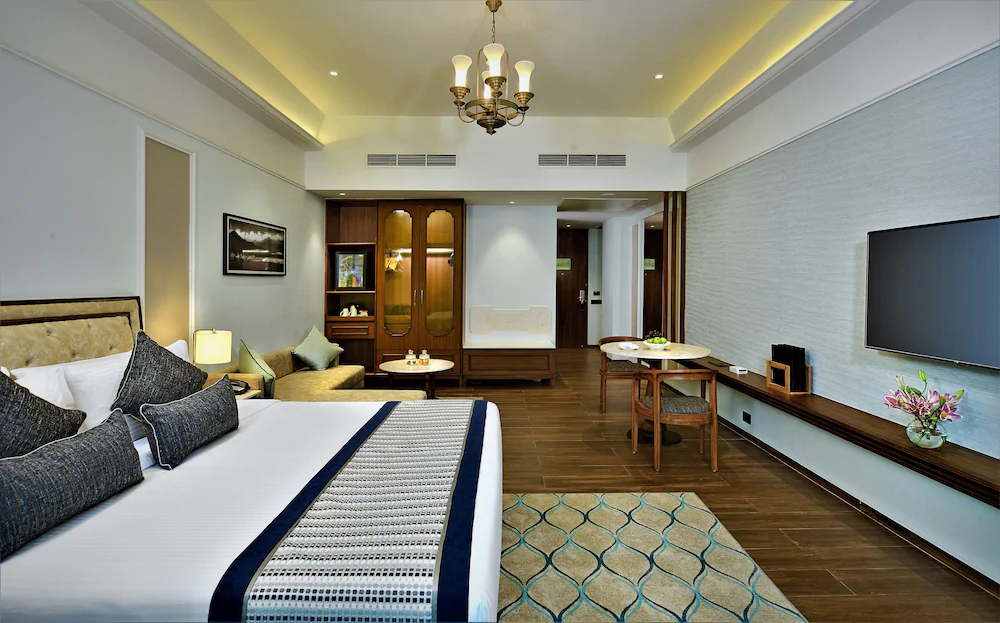 Gift City Club, A member Of Radisson Individuals