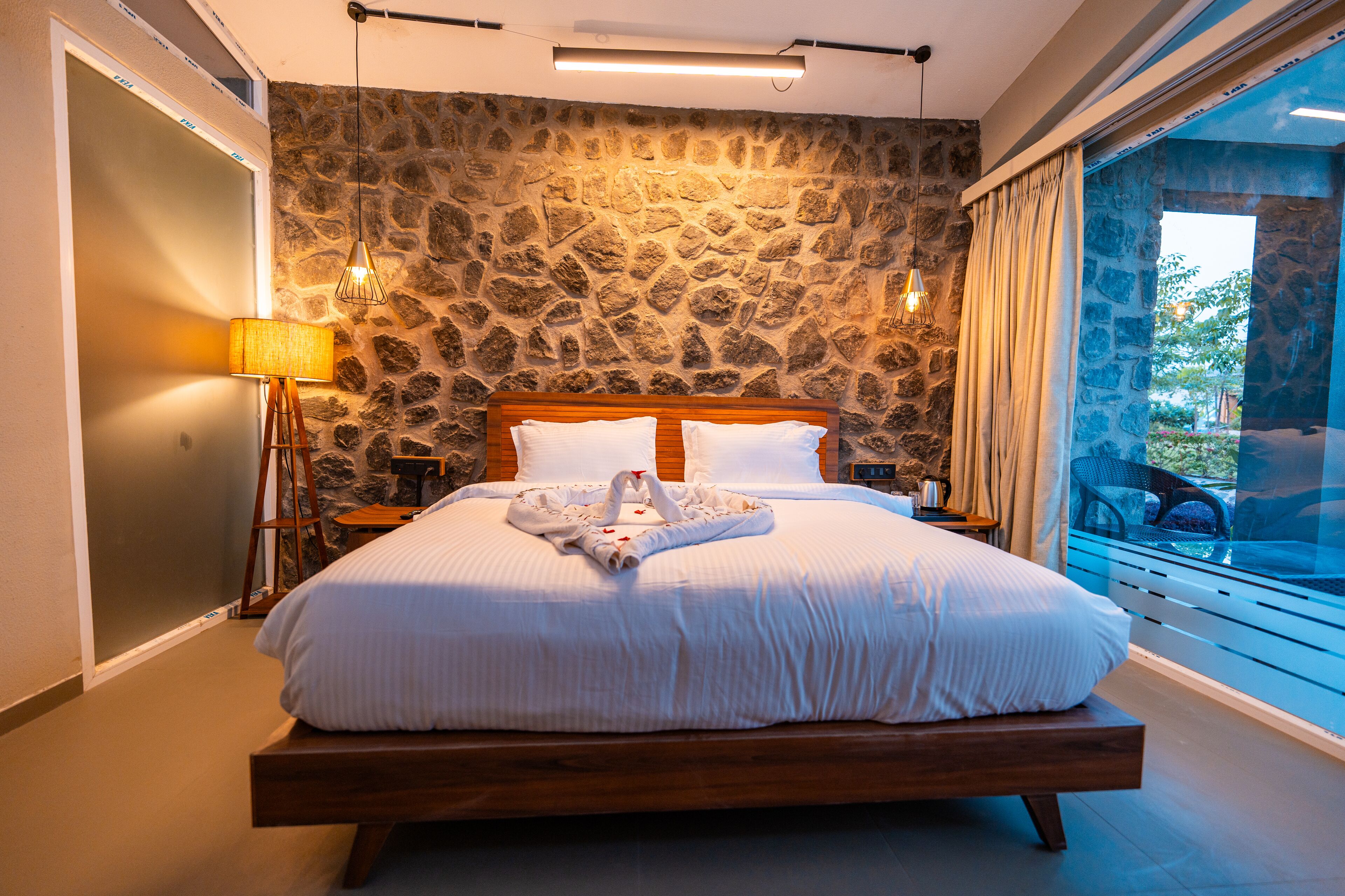Basalt Paradise Resort And Spa