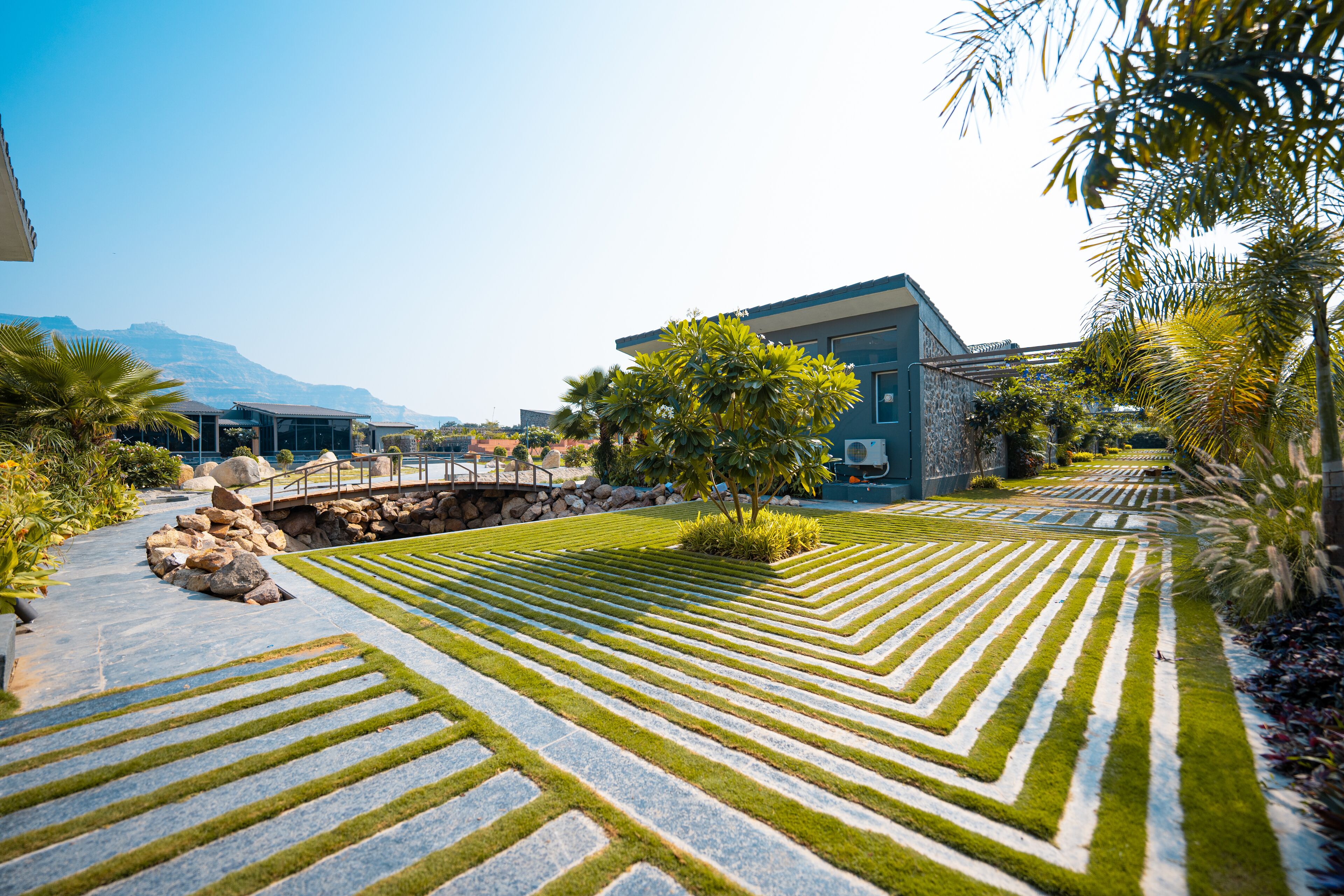 Basalt Paradise Resort And Spa