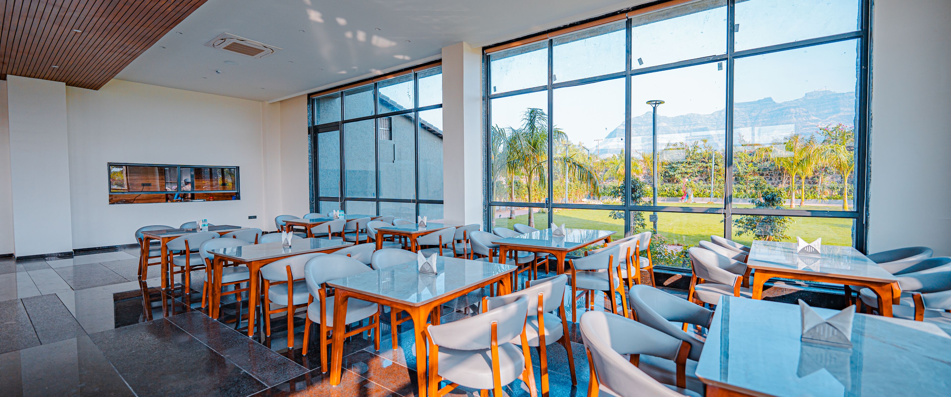Basalt Paradise Resort And Spa