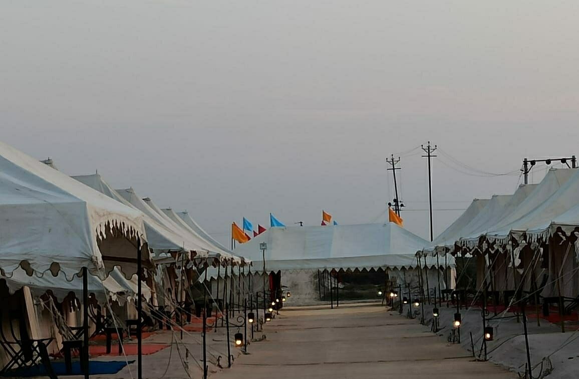 White Rann Camp Resort