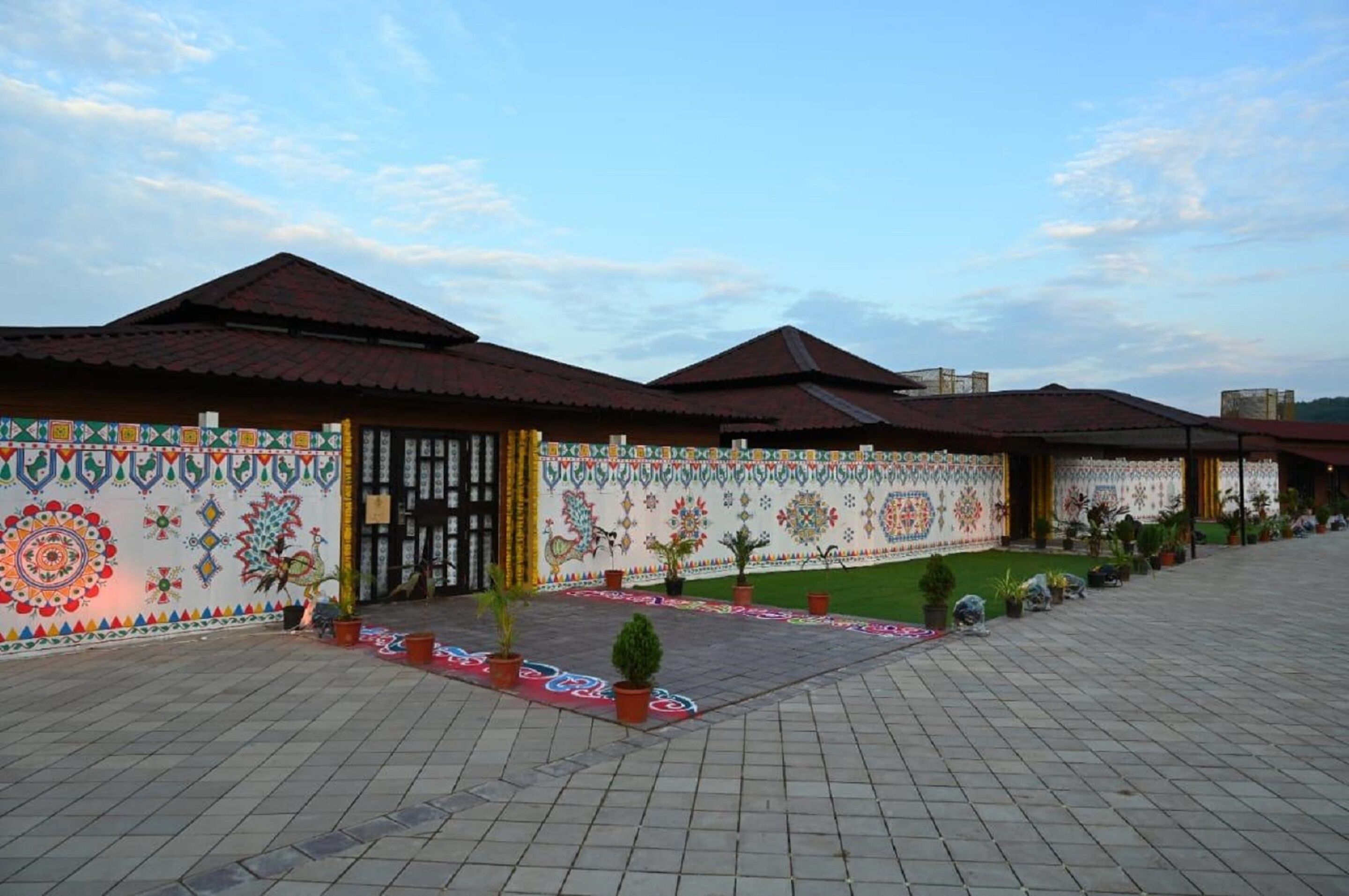 Statue of Unity Tent City