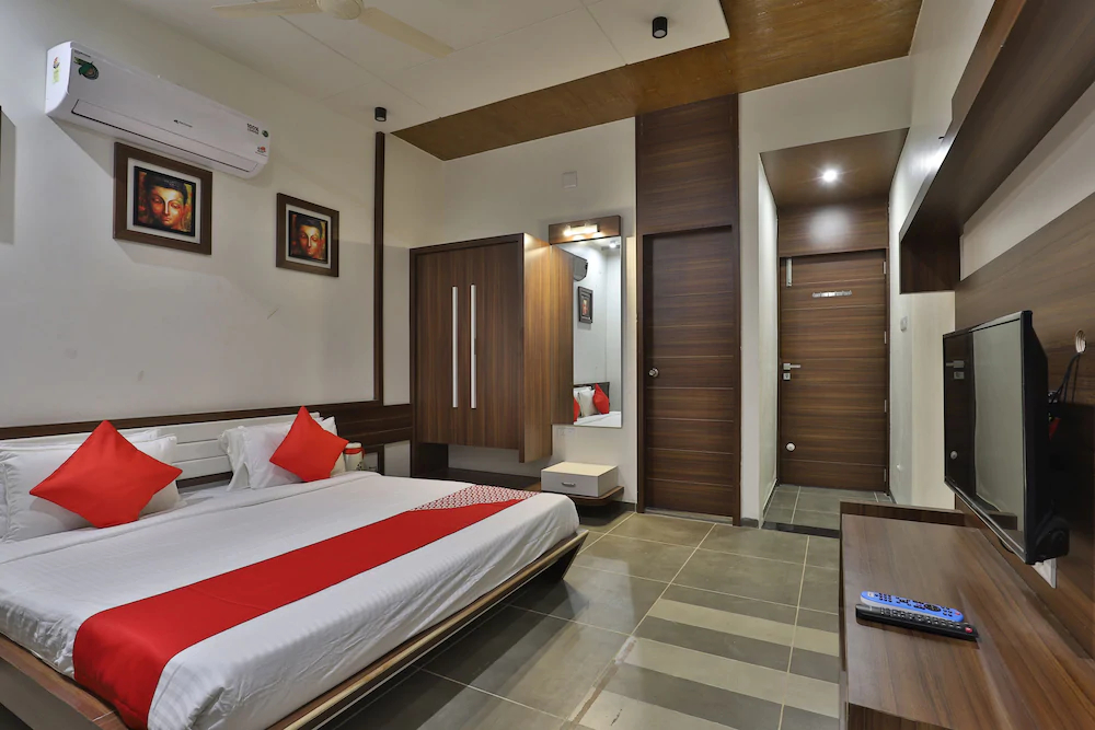 Gir Athiz Resort by OYO