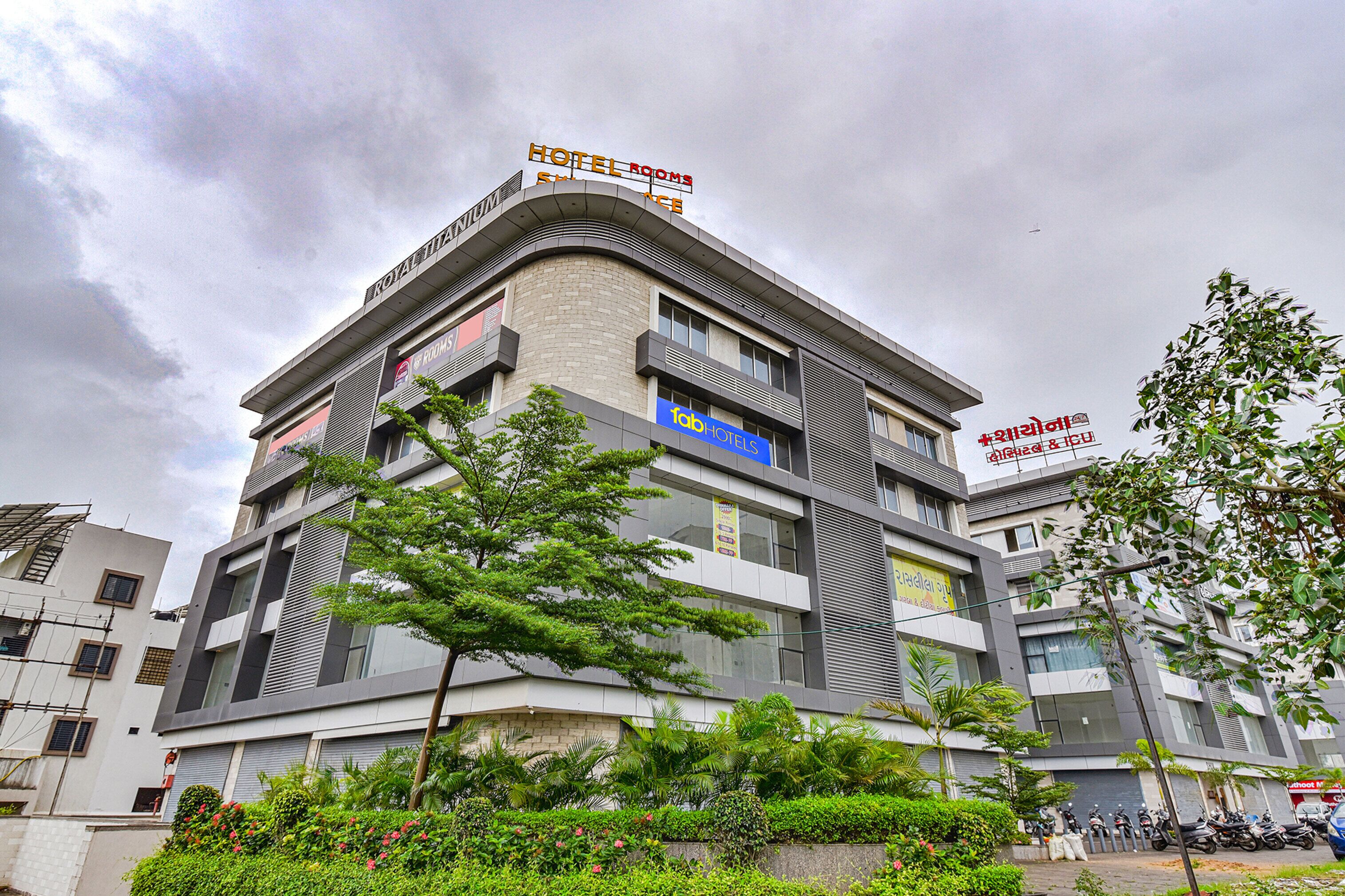 Sky Palace by Fabhotel