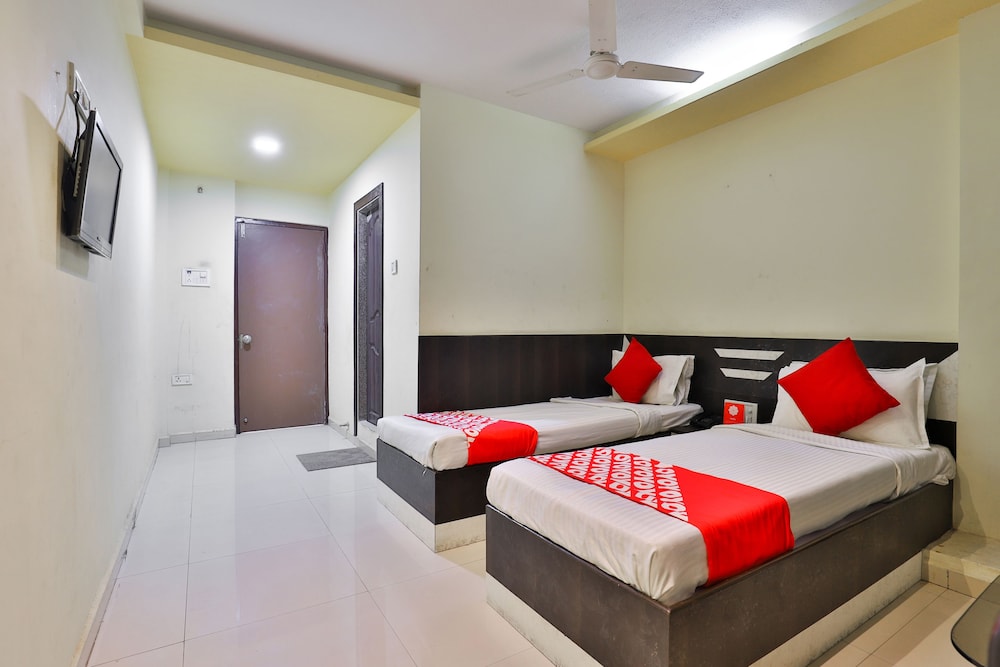 Hotel Mansi Sherotene By OYO Rooms