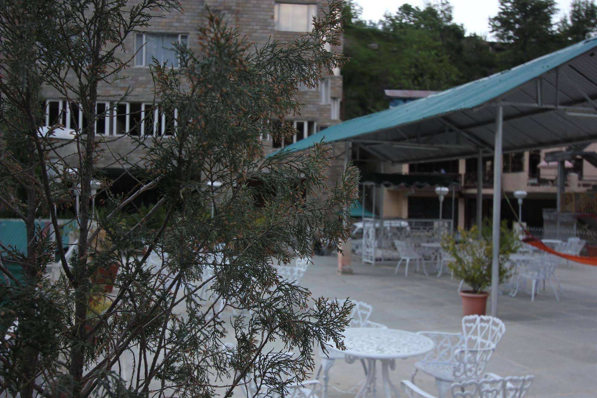 Golden Tulip Manali