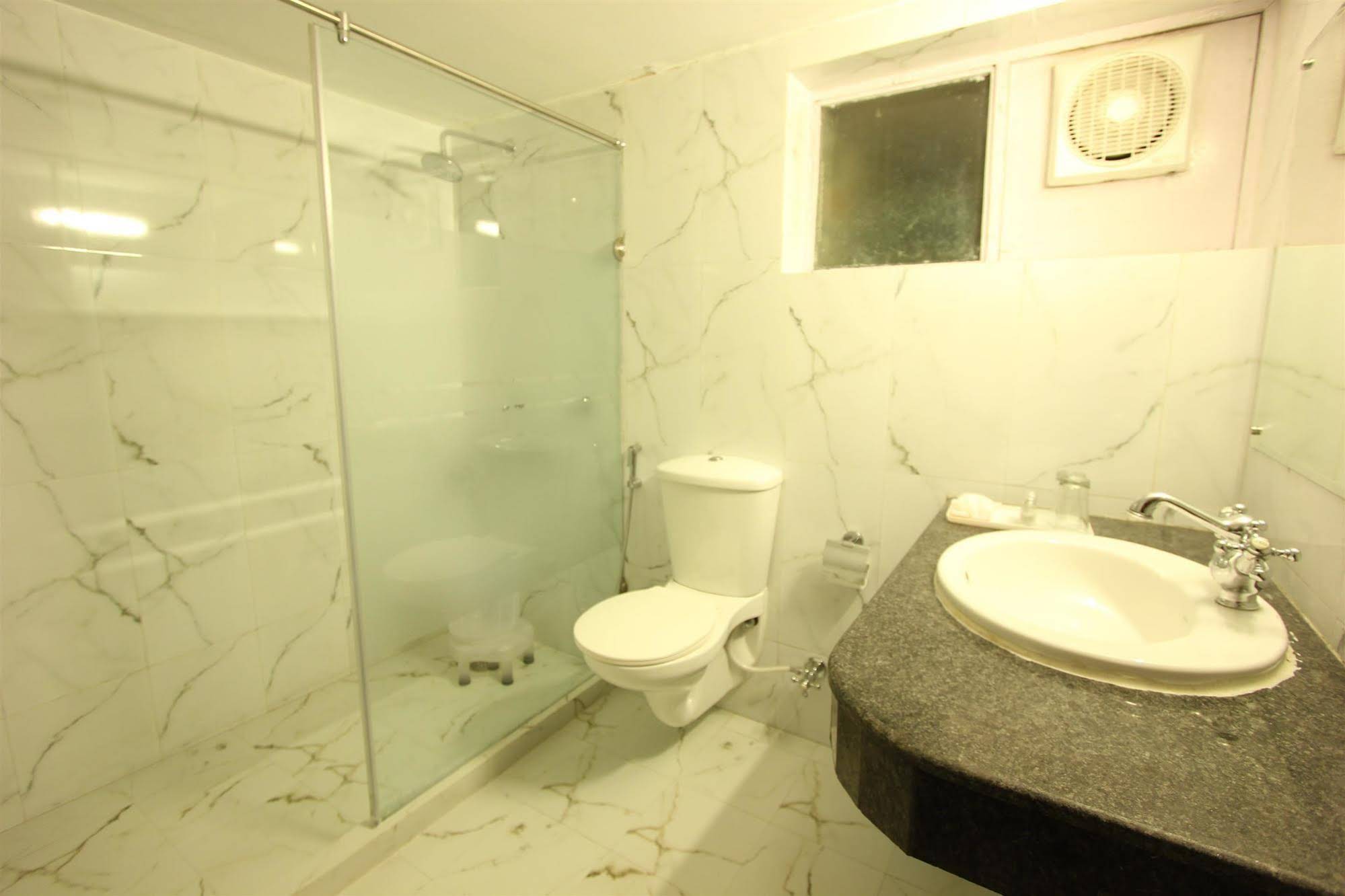 Golden Tulip Manali