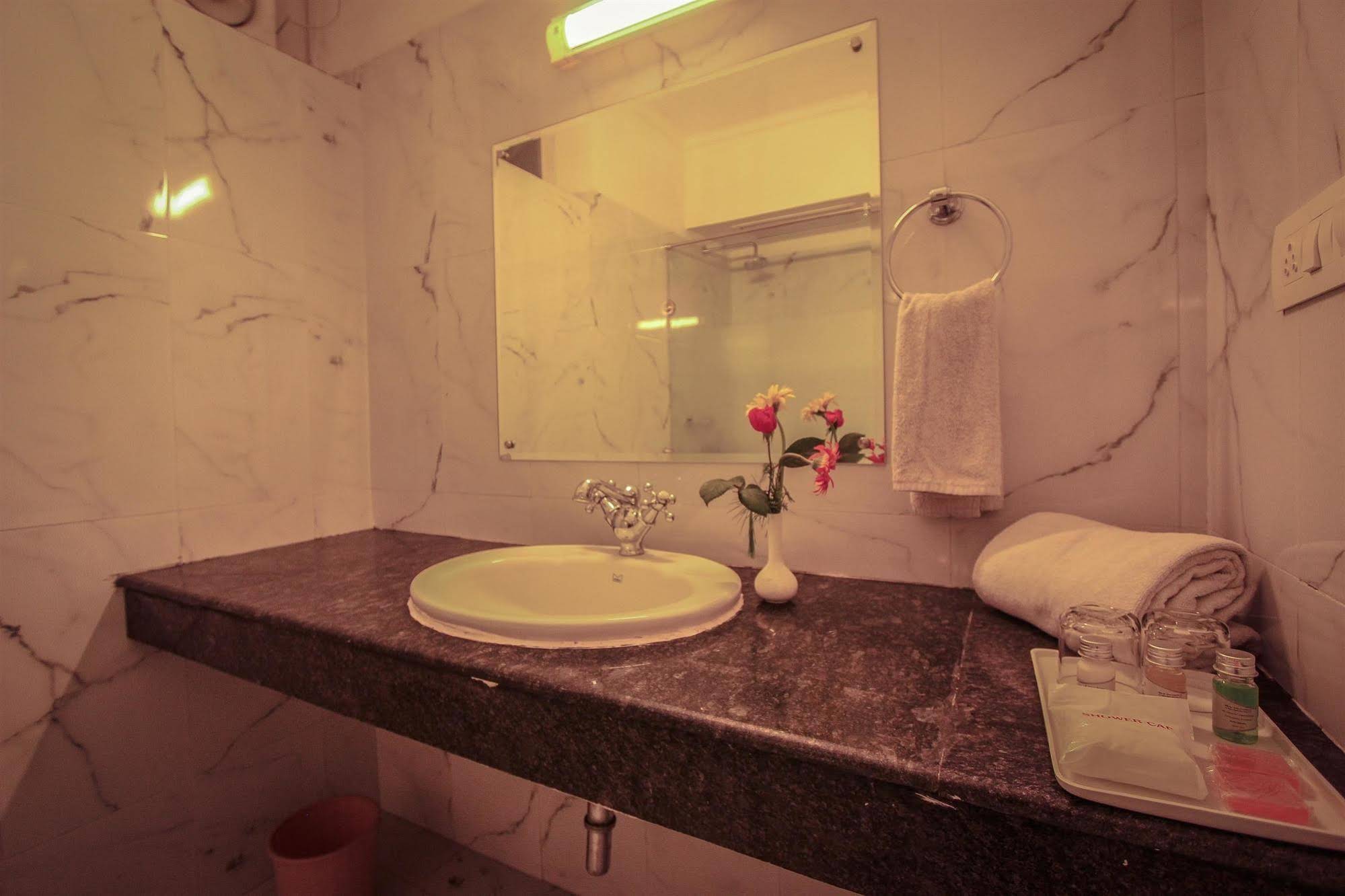 Golden Tulip Manali