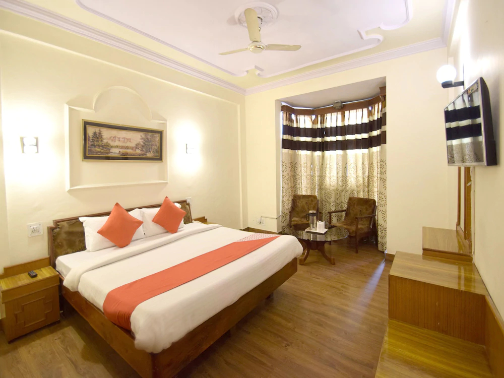 Atul Regency By OYO Rooms