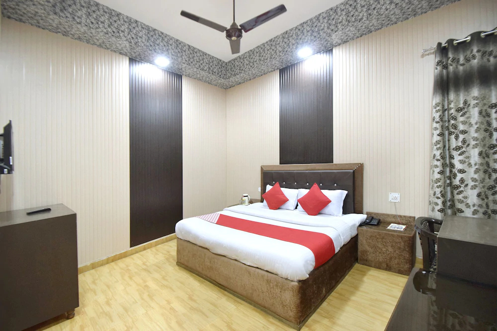 Hotel Gupta Palace by OYO Rooms