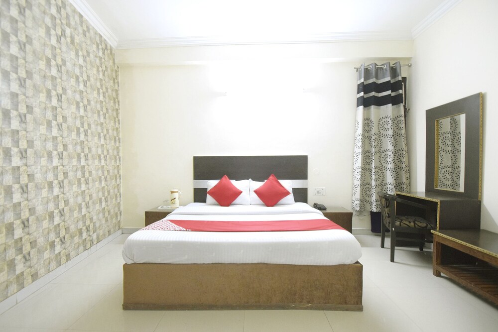 Hotel Gupta Palace by OYO Rooms