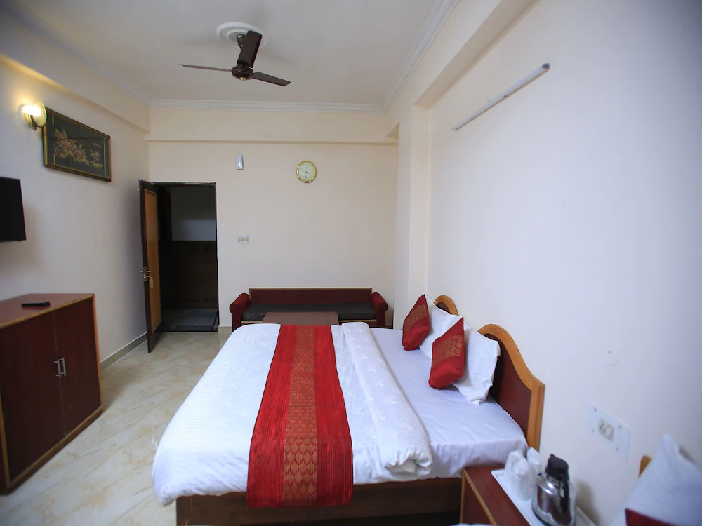 Hotel Gupta Palace by OYO Rooms
