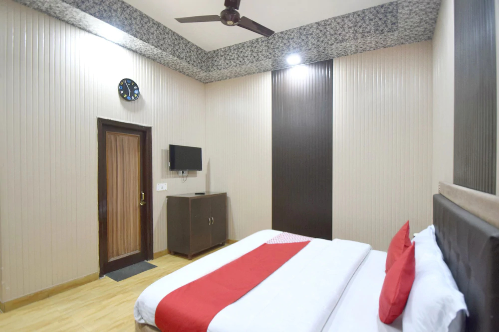 Hotel Gupta Palace by OYO Rooms