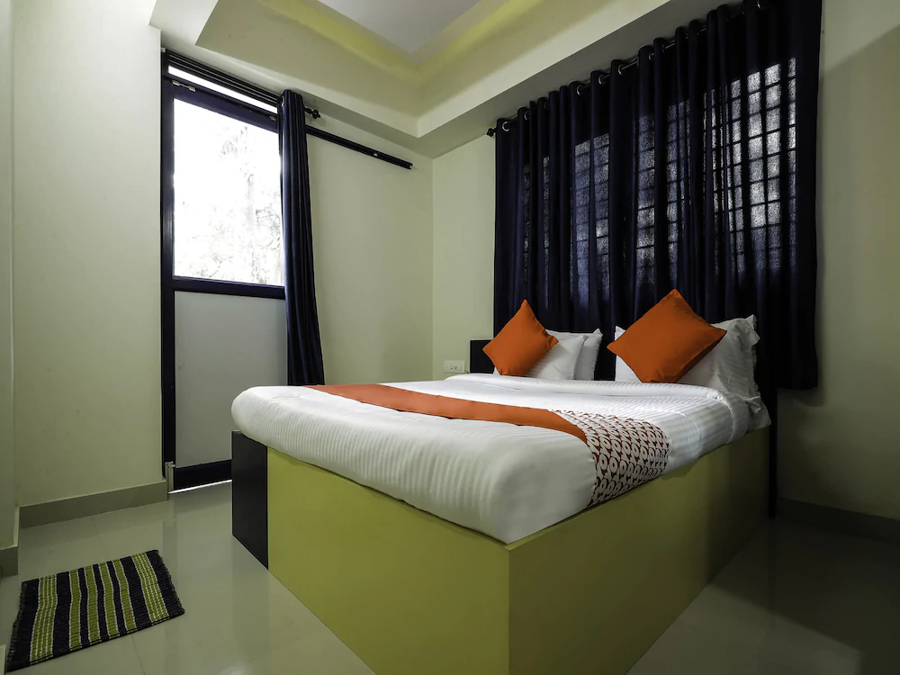 Blue Berry Apartments By OYO Rooms