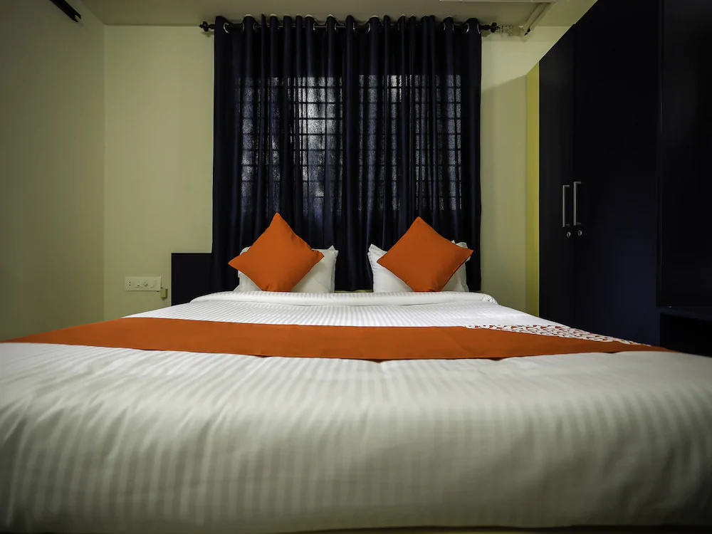 Blue Berry Apartments By OYO Rooms