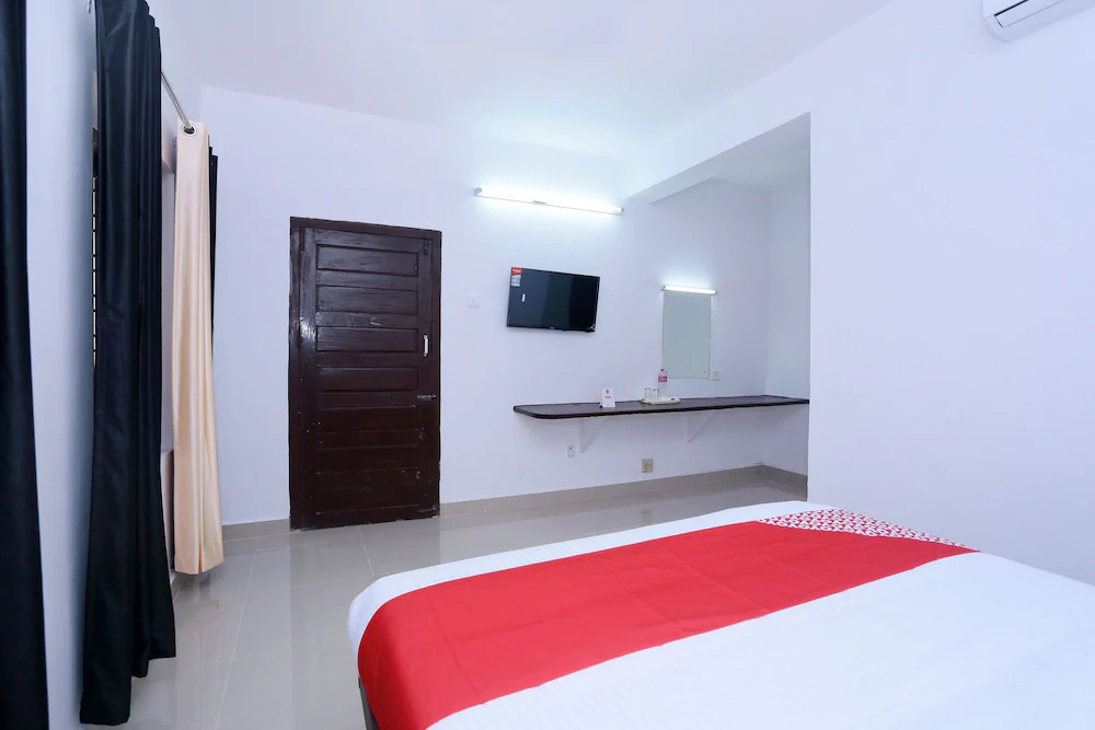 Hotel Rv Tower By OYO Rooms