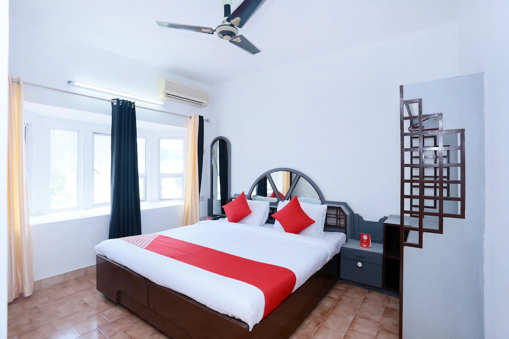 Hotel Rv Tower By OYO Rooms