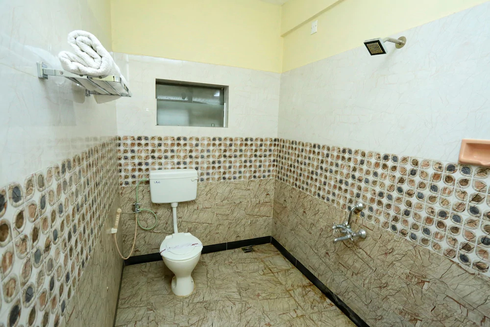 Hotel Rv Tower By OYO Rooms