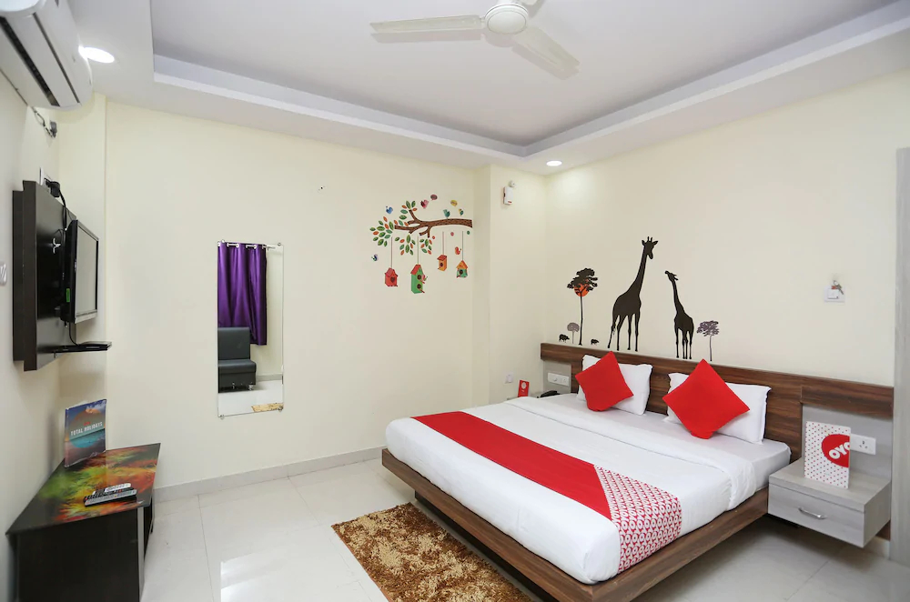 Saanvi Paradise By OYO Rooms