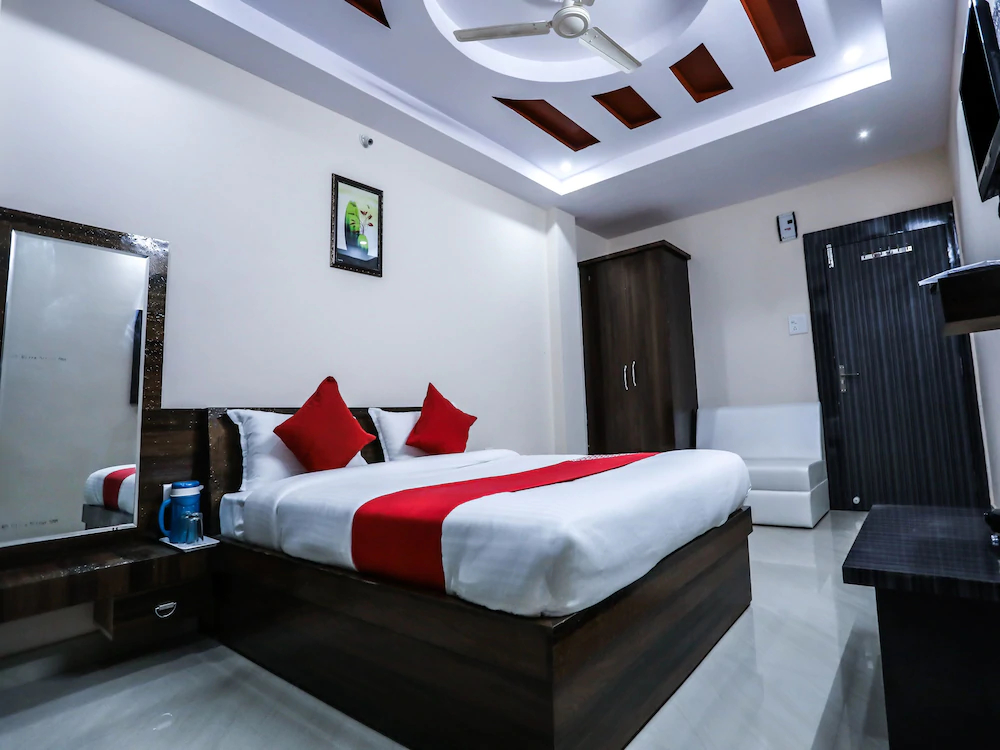 Smart City by OYO Rooms