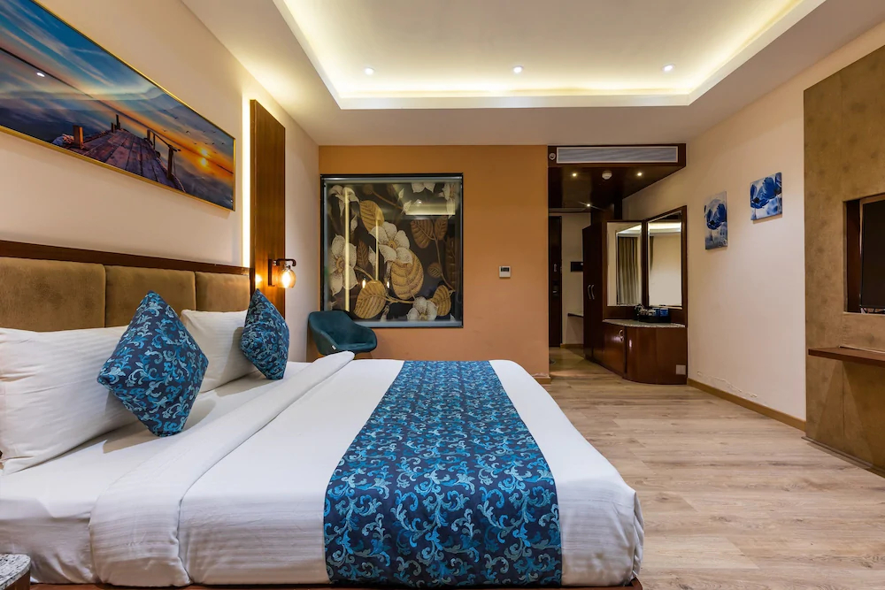 Sky Line Club Resorts