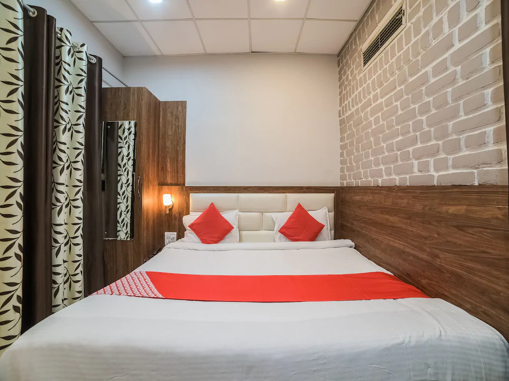 Hotel Raj Mandir by OYO