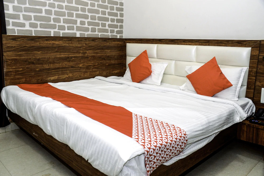 Hotel Raj Mandir by OYO