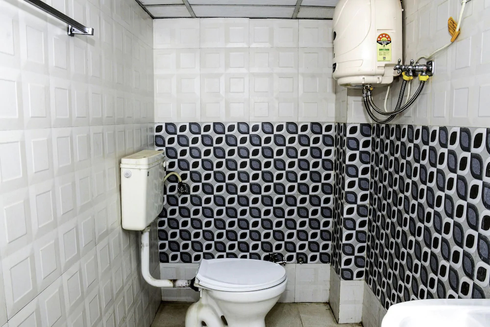 Hotel Raj Mandir by OYO