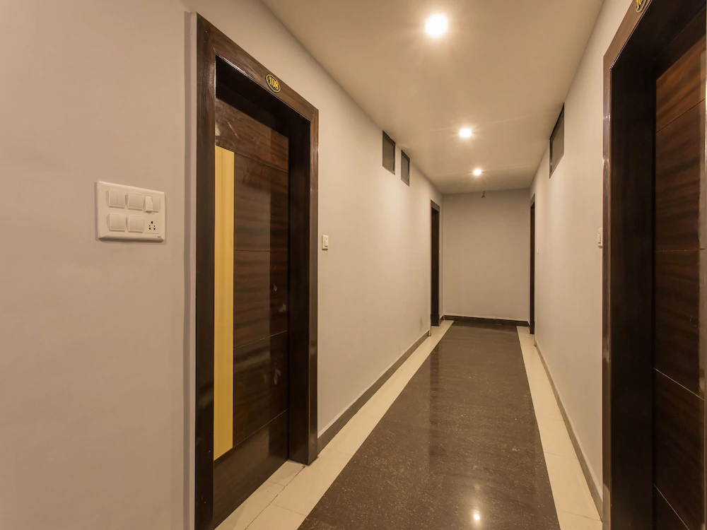 Hotel Sundaram Palace by OYO