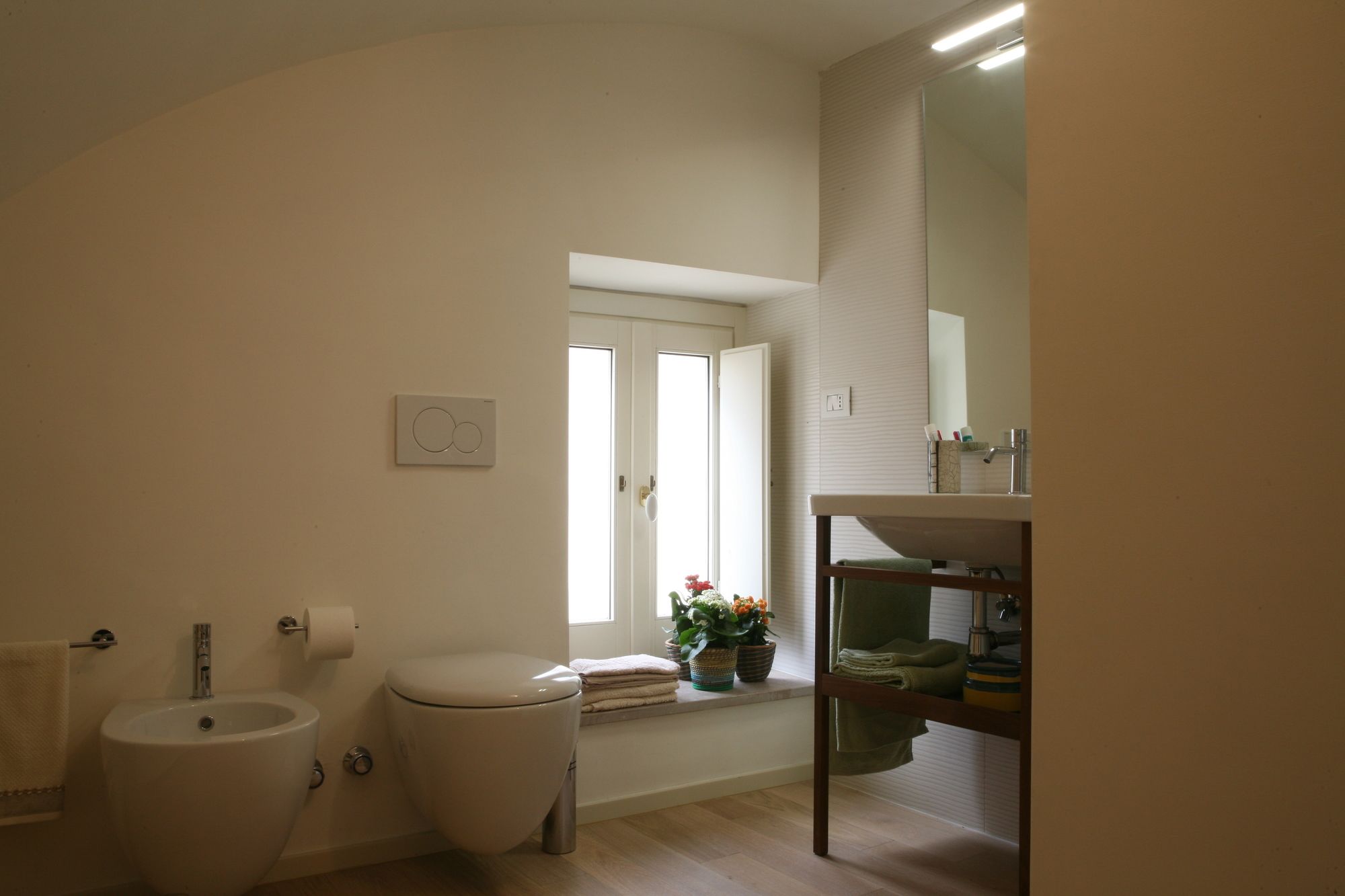 Le Tre Vie Apartment & Room
