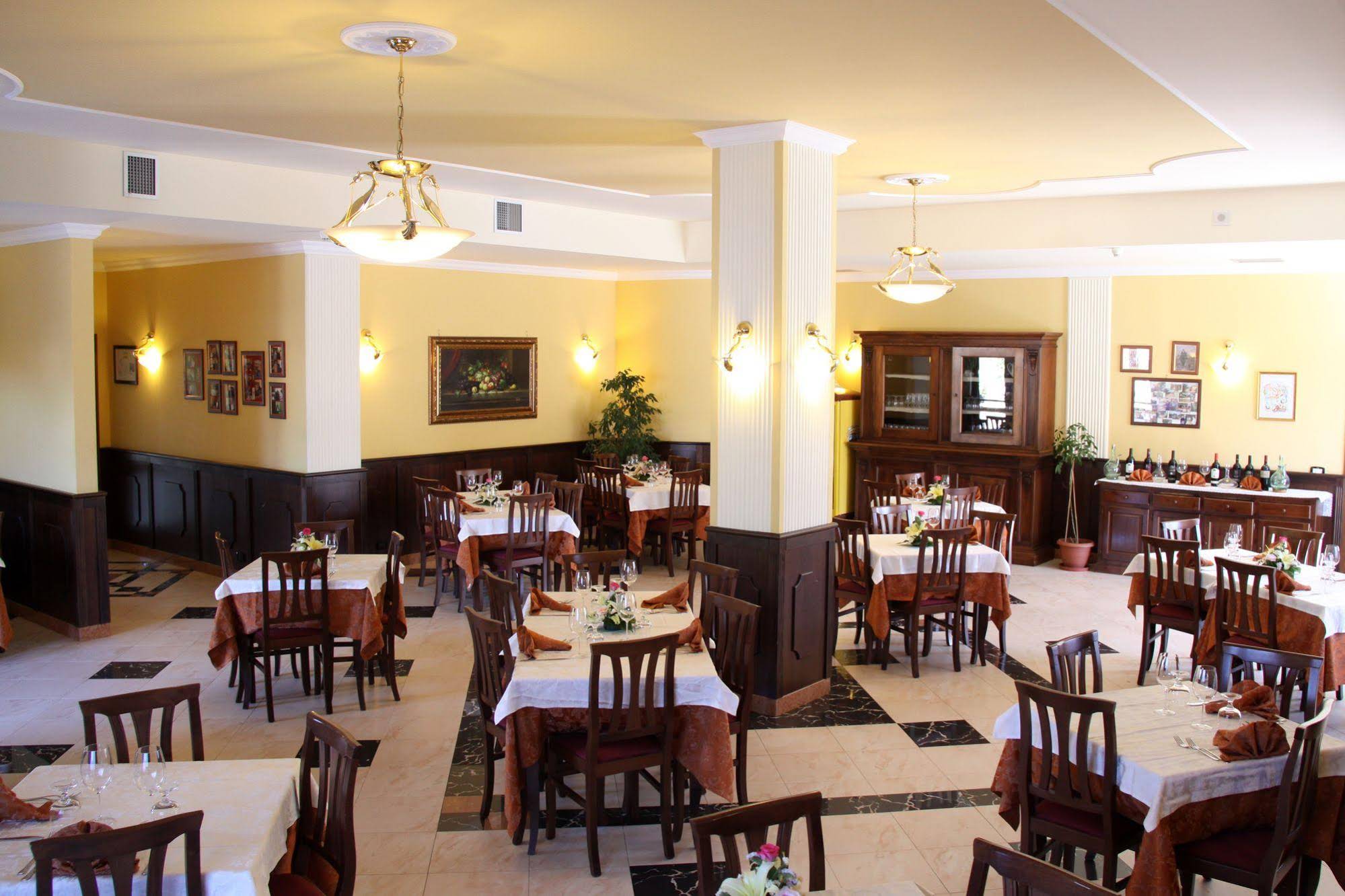 Hotel Villa Del Lago