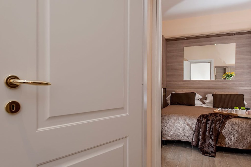 Catone Vatican Suites