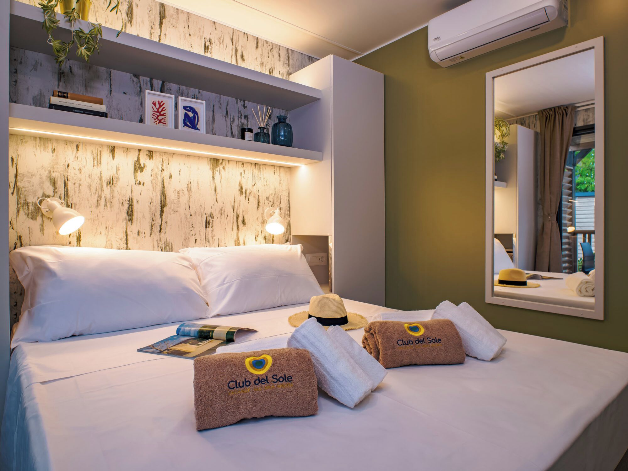 Stella del Mare Family Collection