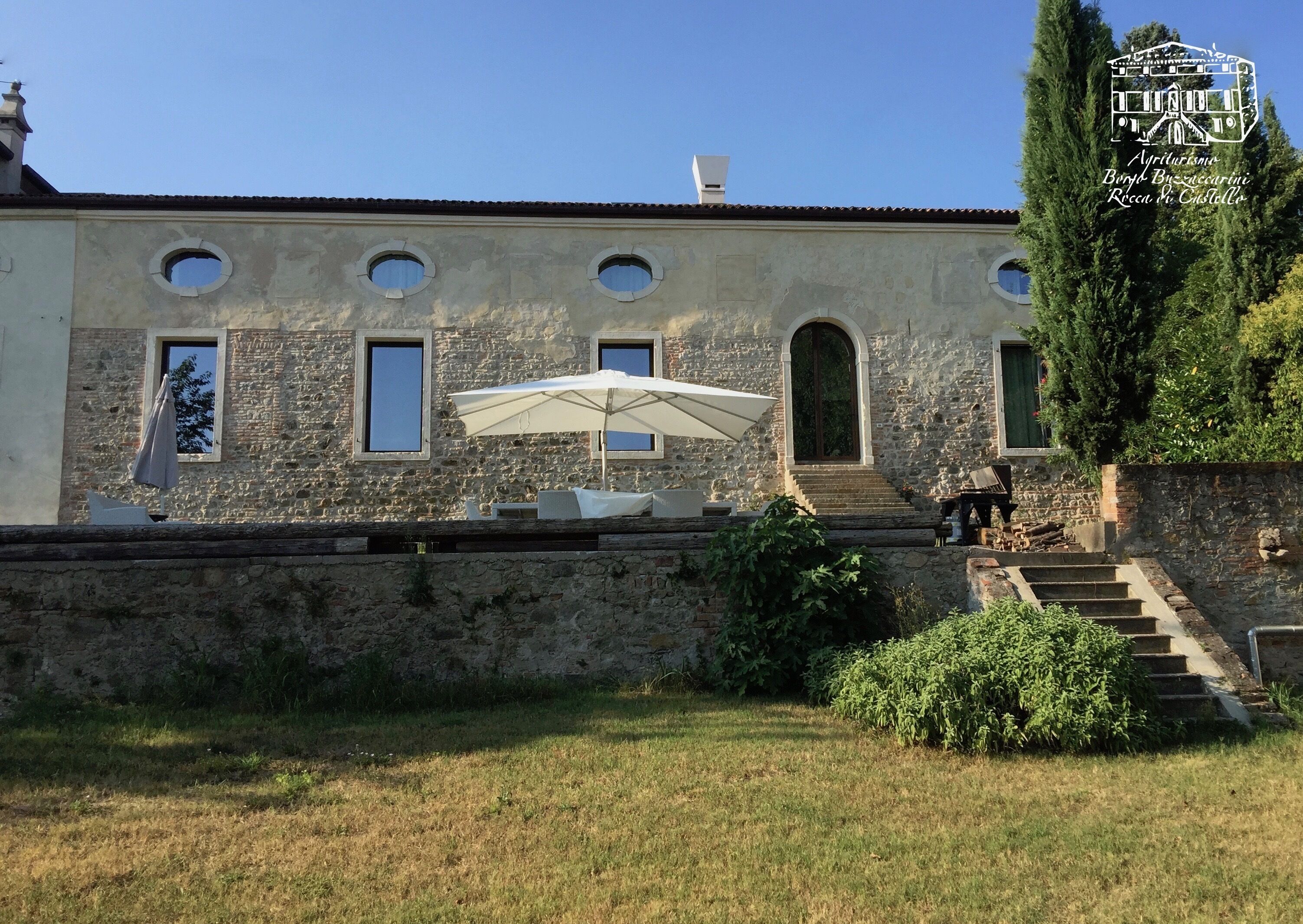 Borgo Buzzaccarini Rocca Di Castello