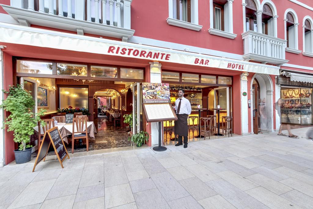 New Reiter Hotel