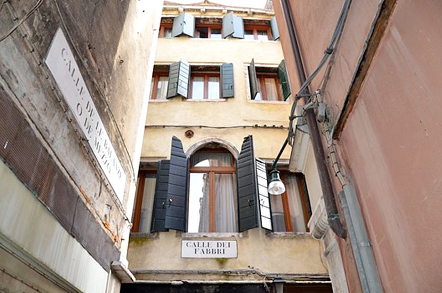 Alla Campana