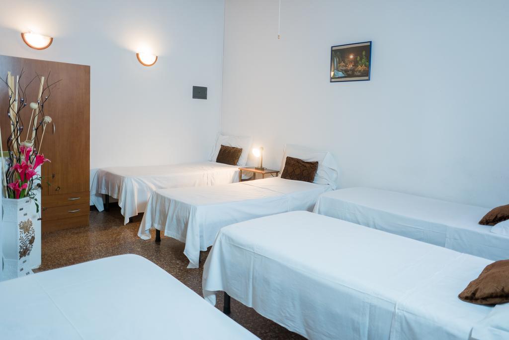Backpackers House Venice - Hostel