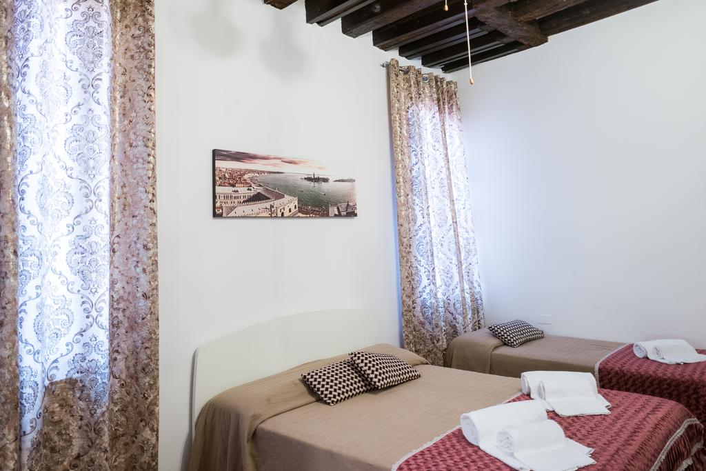 Backpackers House Venice - Hostel