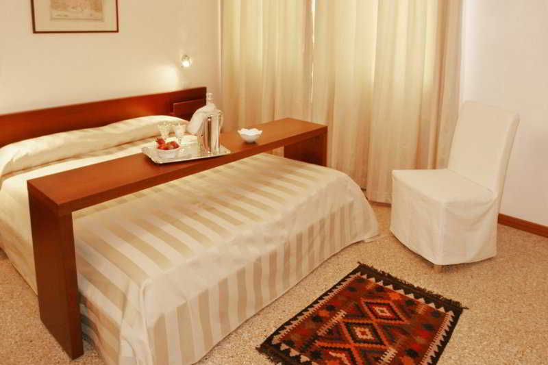 Ca' Foscolo Residence