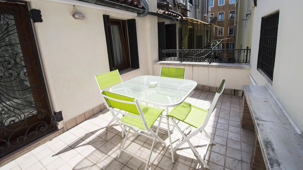 Charming Venice Apartments