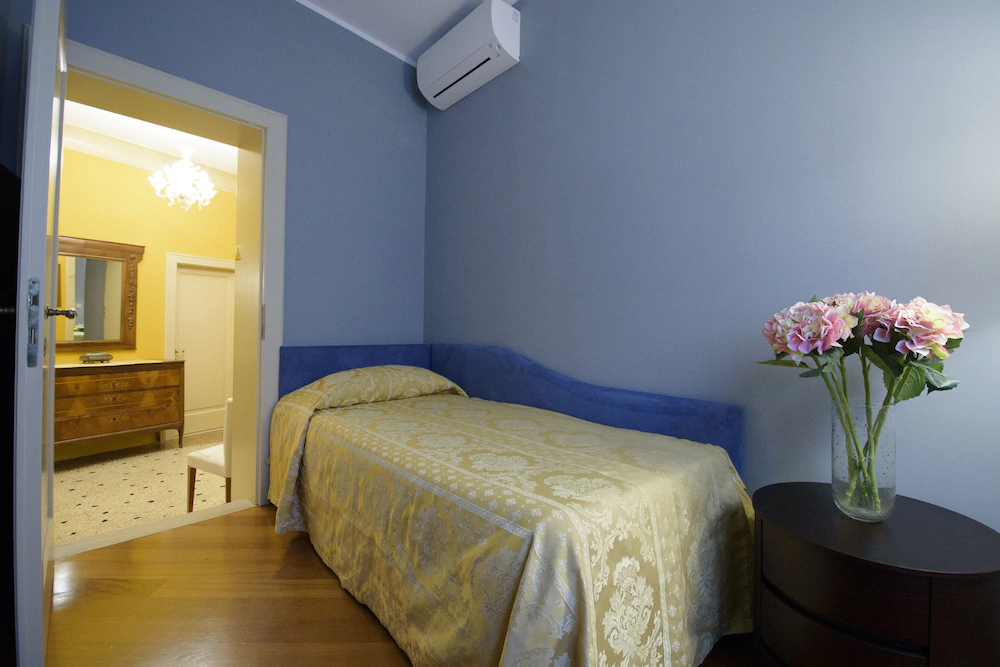Charming Venice Apartments