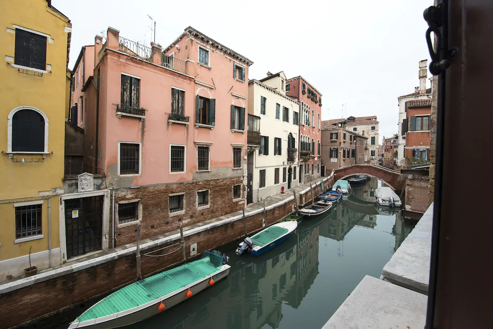 Charming Venice Apartments