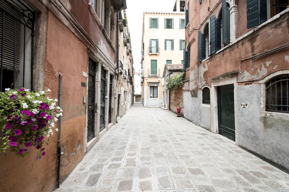 Charming Venice Apartments