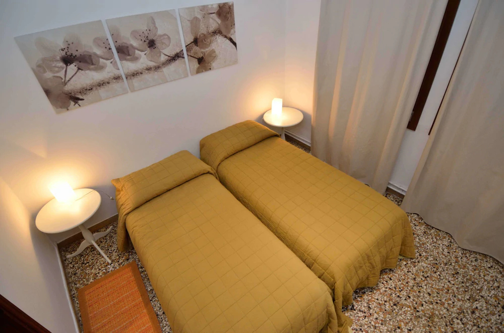 Charming Venice Apartments