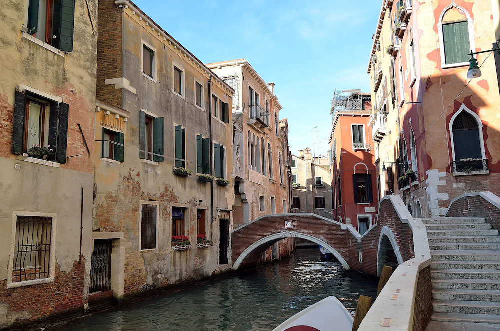 Charming Venice Apartments
