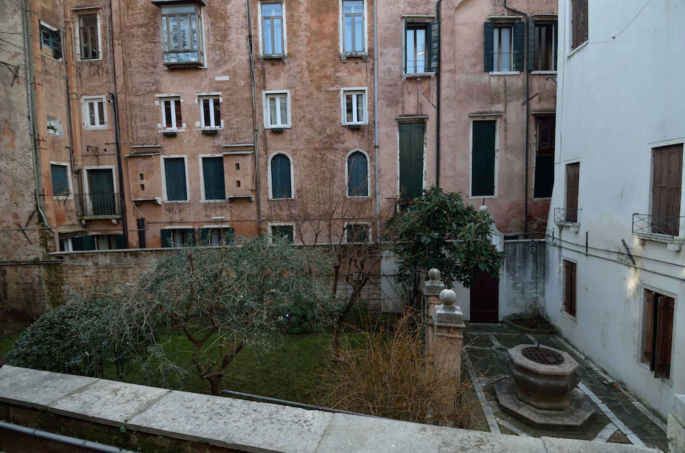 Charming Venice Apartments