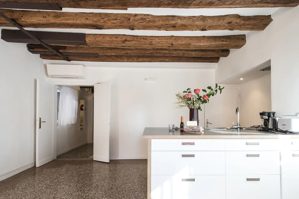 Charming Venice Apartments