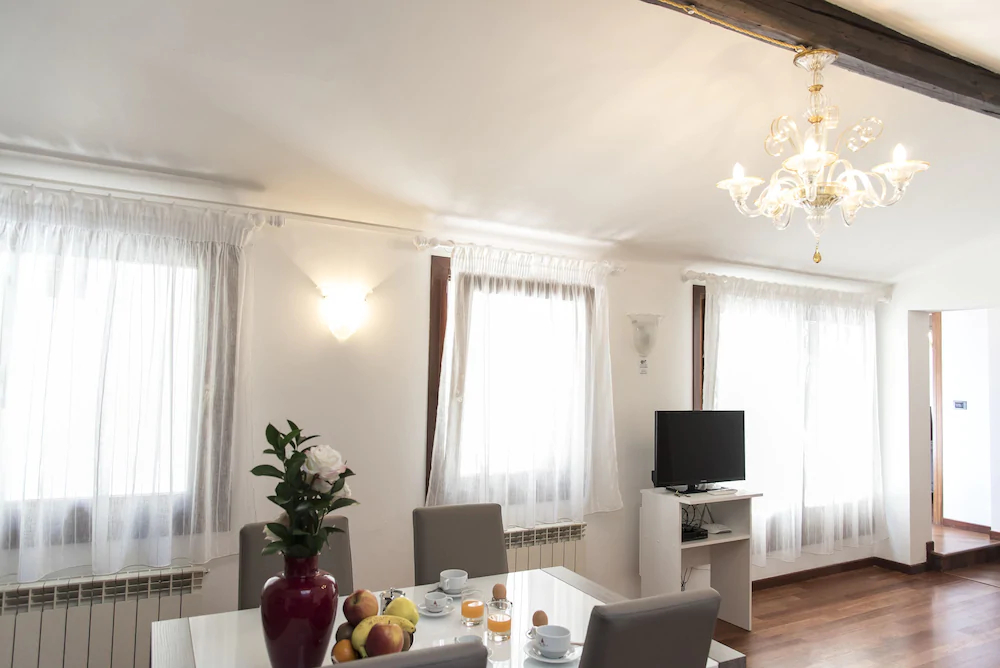 Charming Venice Apartments