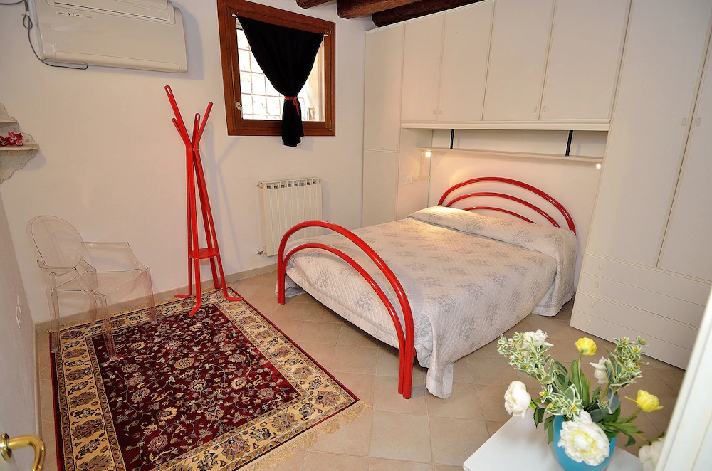 Charming Venice Apartments